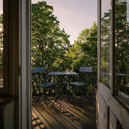 Art Noveau Gem With Balcony Appartement Riga