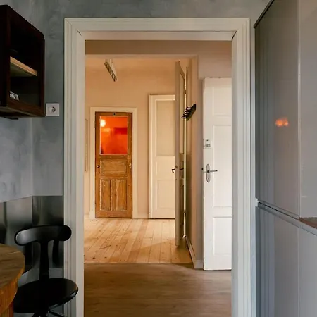 Art Noveau Gem With Balcony Appartement *